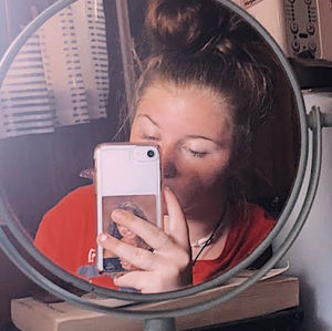 Meet your Posher, Madison